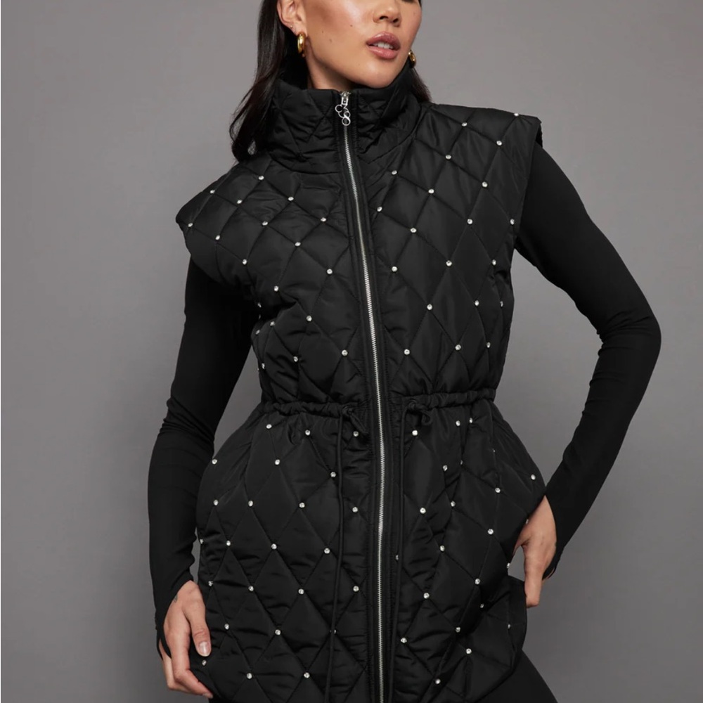 Carbon38 Black Quilted Women's Vest